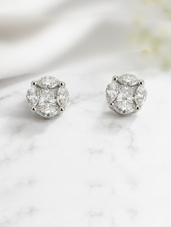 Moissanite Jewelry - Moissanite 1.5CTW NWT 925 Silver Cluster Earrings